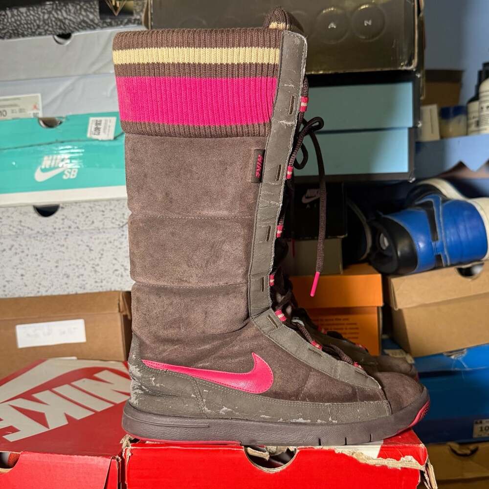 Nike Winter Hi 2 Puffer Tall Boots Brown Pink Y2K 2007